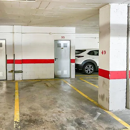 Estudio Del Carmen & Parking Malaga Exterior photo